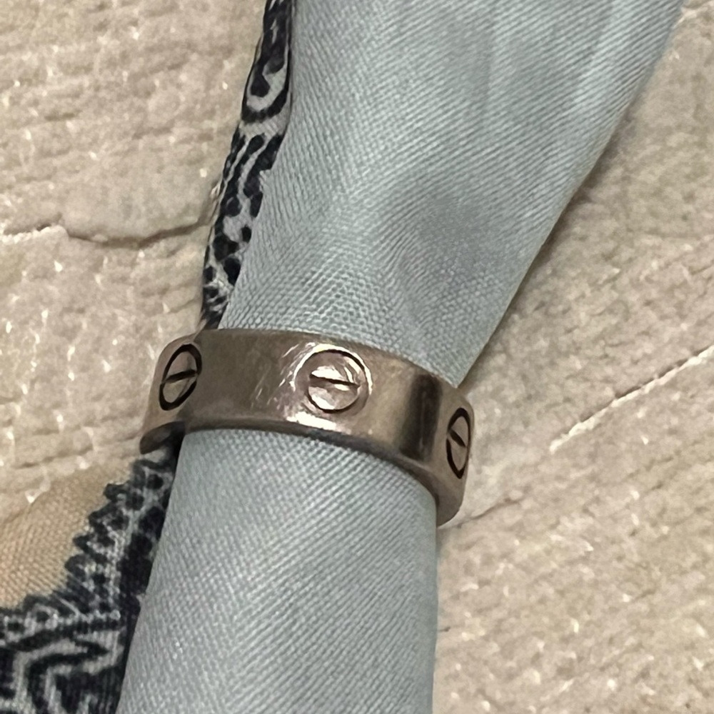 Fashionphile: Cartier 18k White Gold 5.5mm LOVE Ring 50 5.25